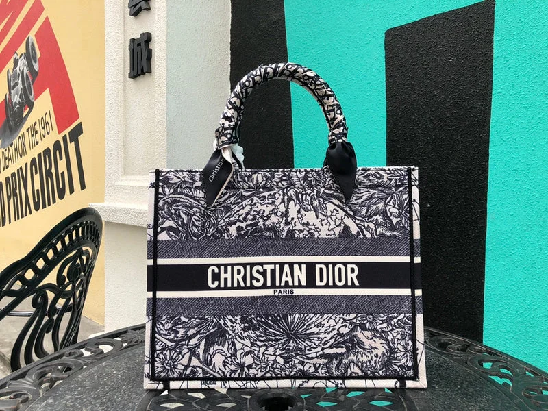 Christian Dior handbags with a back - pocket for quick storageWF - Dior Bags - 870