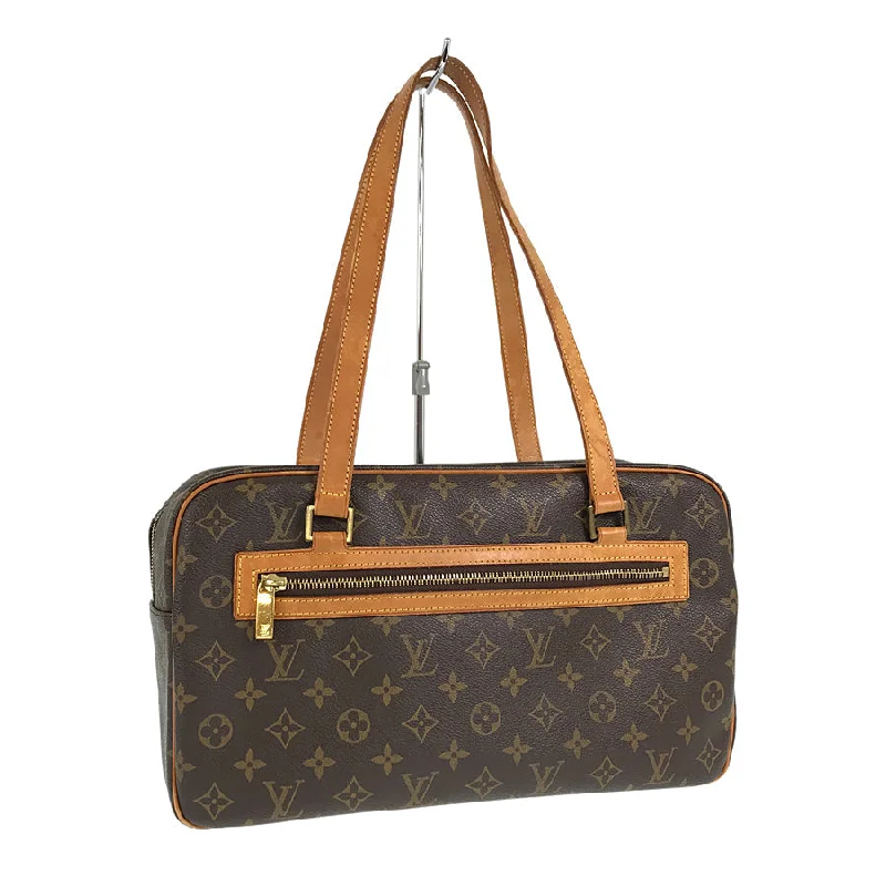 Louis Vuitton Petite Malle bags with a hard - shell structure for uniquenessLOUIS VUITTON Shoulder Bag