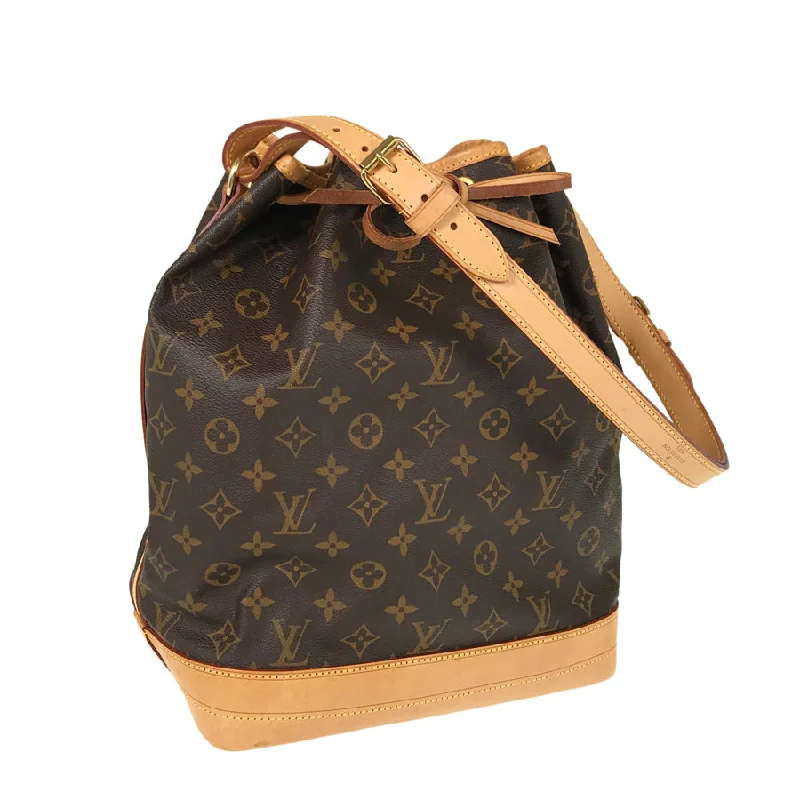 Louis Vuitton Alma bags with a detachable shoulder strap for versatilityLOUIS VUITTON Shoulder Bag