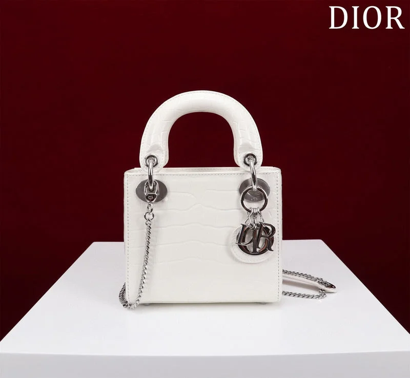 Christian Dior Saddle bags with a studded trim for a bold lookWF - Dior Bags - 944