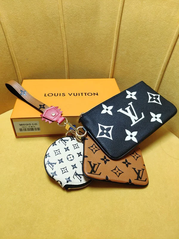 Louis Vuitton crossbody bags with adjustable shoulder straps for comfortLouis Vuitton Luxury Bags 2155