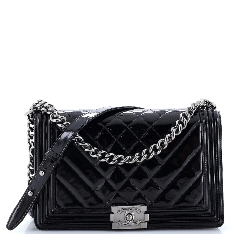 Christian Dior bags with a zip - top closure and multiple compartmentsBoy Flap Bag Chevron Patent New Medium