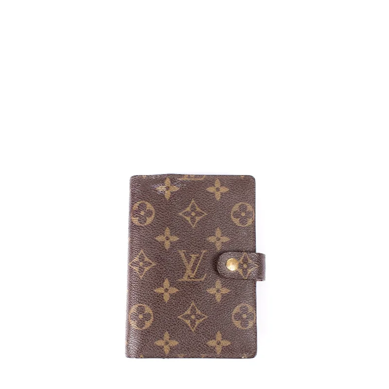 Small - sized Louis Vuitton Pochette Metis bags for a compact carryLOUIS VUITTON LOUIS VUITTON Wallets Zippy