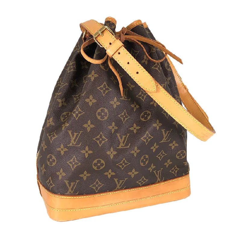 Louis Vuitton Alma bags with a leather - wrapped handle for a luxurious feelLOUIS VUITTON Shoulder Bag