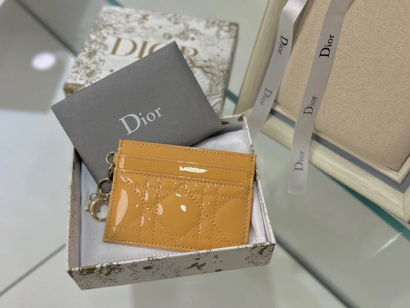 Christian Dior Saddle bags with a distressed leather finishWF - Dior Bags - 999