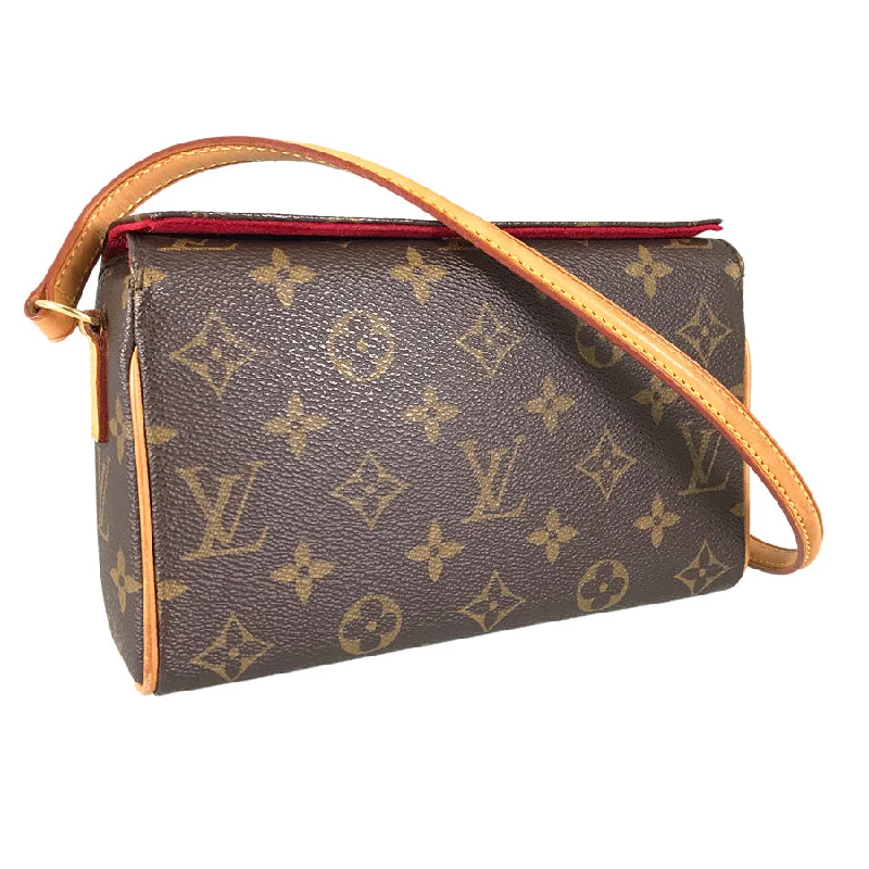 Louis Vuitton tote bags with a spacious interior and multiple pocketsLOUIS VUITTON Party bag