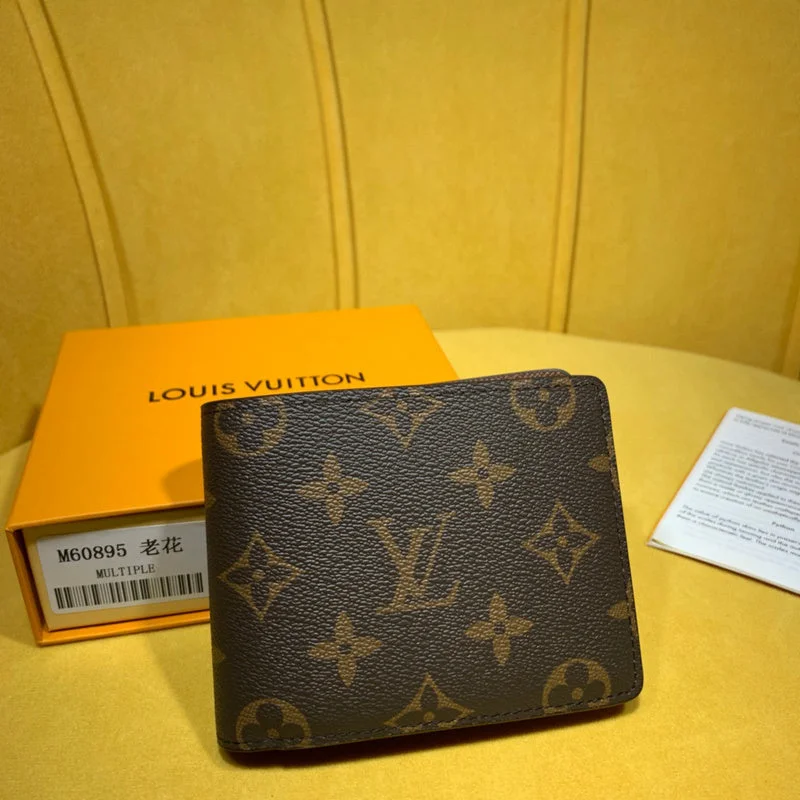 Ladies Louis Vuitton Capucines bags with gold - toned hardwareLouis Vuitton Luxury Bags 2121