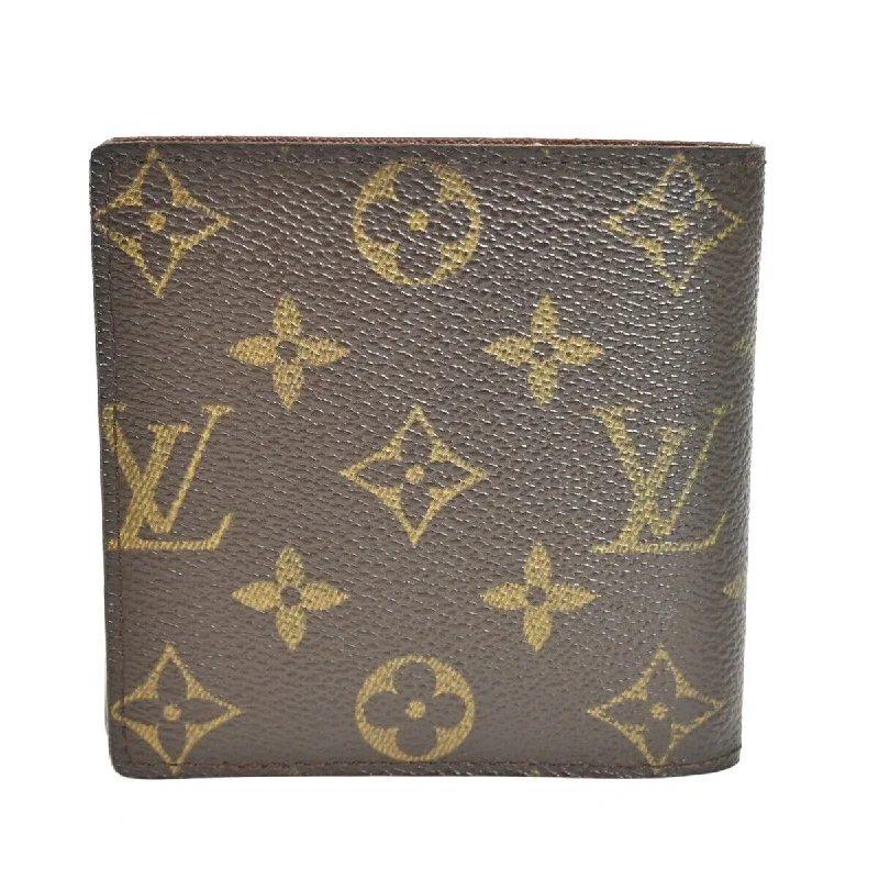 Louis Vuitton crossbody bags in a bold red color for a statementLouis Vuitton Lv Billets Cartes Credit