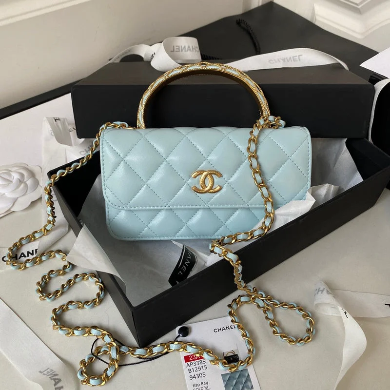 Chanel Quilted Leather Shoulder Bag for FashionistasChanel Bags