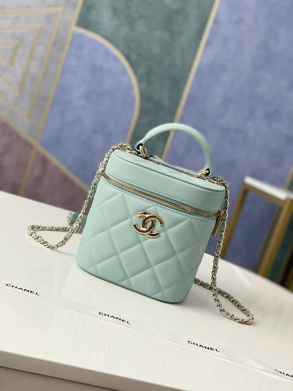 Chanel Chain Strap Handbag for Everyday UseChanel Bags